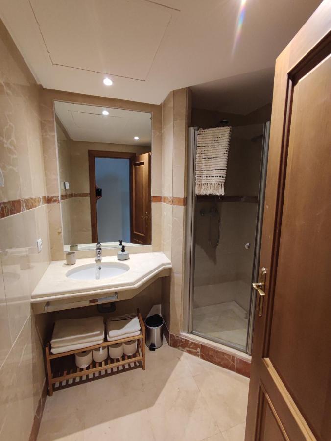 Costalita On The Beach - 3 Bedroom Cosy Apartment إِستيبونا المظهر الخارجي الصورة