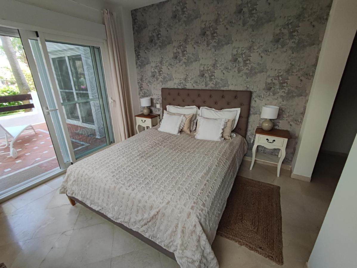 Costalita On The Beach - 3 Bedroom Cosy Apartment إِستيبونا المظهر الخارجي الصورة
