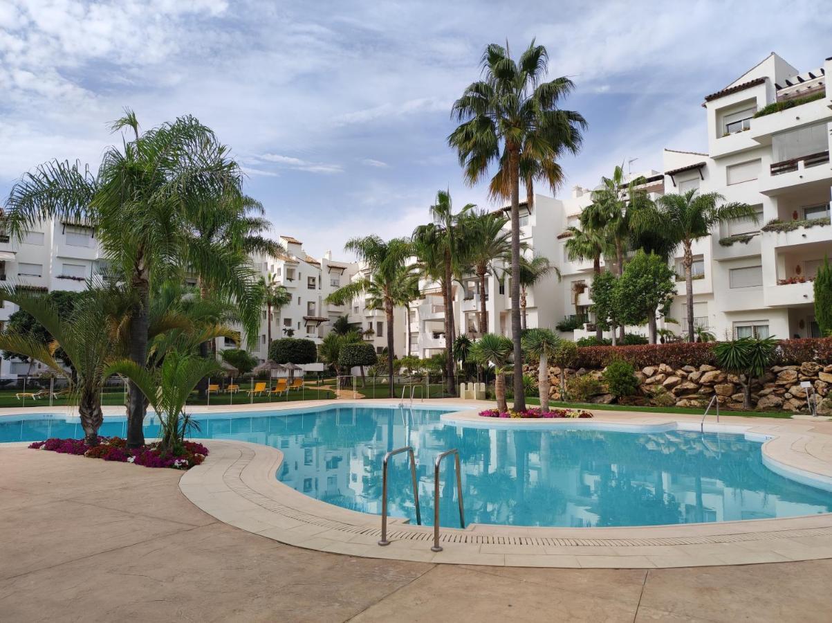 Costalita On The Beach - 3 Bedroom Cosy Apartment إِستيبونا المظهر الخارجي الصورة