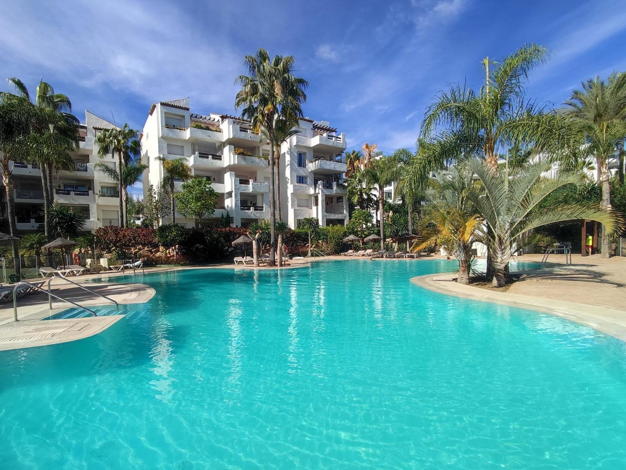Costalita On The Beach - 3 Bedroom Cosy Apartment إِستيبونا المظهر الخارجي الصورة